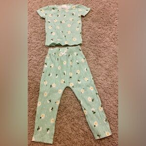 Magnolia Baby Pajamas 12-18 months